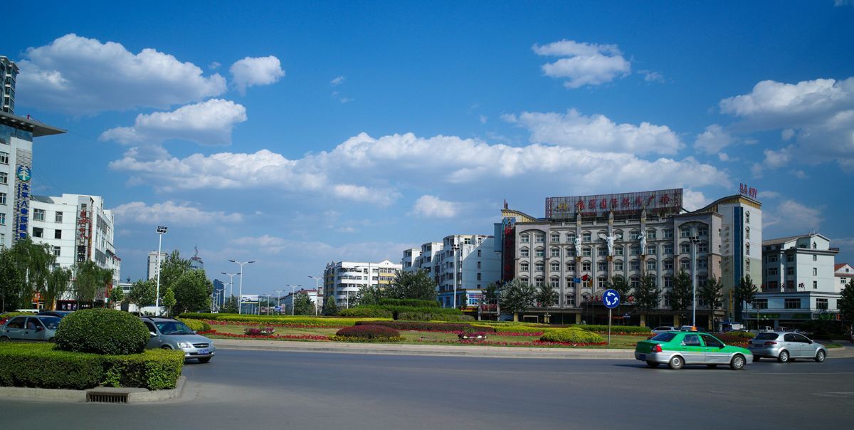 长治，阳光下的温情日常