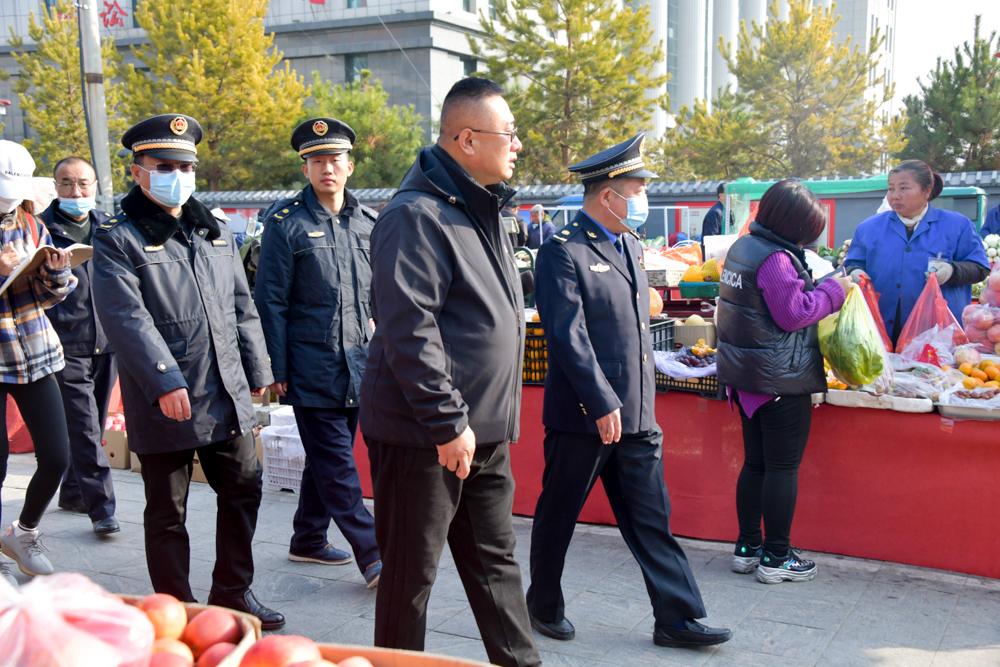 忻州盛典，嘉宾云集，观众热情如火